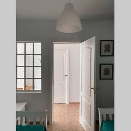 Large 150 M2 Apartment, View And Location ! Lägenhet *